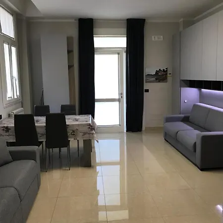 N6 San Terenzo Lerici-4 Posti Letto-parcheggio Privato- Aria Condizionata