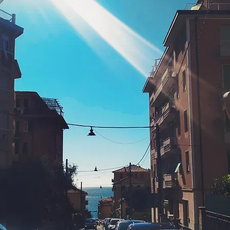 N6 San Terenzo Lerici-4 Posti Letto-parcheggio Privato- Aria Condizionata *