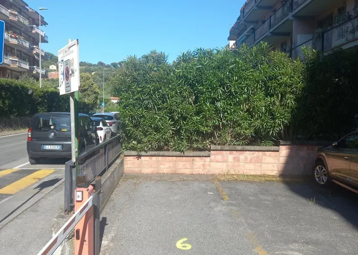 N6 San Terenzo Lerici-4 Posti Letto-parcheggio Privato- Aria Condizionata * Lerici