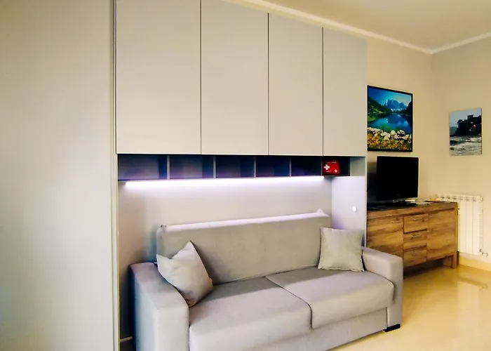 N6 San Terenzo Lerici-4 Posti Letto-parcheggio Privato- Aria Condizionata Lerici