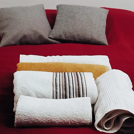 N6 San Terenzo Lerici-4 Posti Letto-parcheggio Privato- Aria Condizionata Daire Lerici