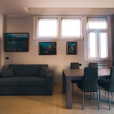 N6 San Terenzo Lerici-4 Posti Letto-parcheggio Privato- Aria Condizionata Appartamento *