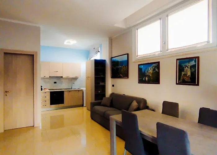N6 San Terenzo Lerici-4 Posti Letto-parcheggio Privato- Aria Condizionata Apartamento