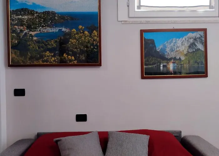 N6 San Terenzo Lerici-4 Posti Letto-parcheggio Privato- Aria Condizionata Lerici